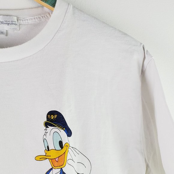 Disneyland Hong Kong Mickey Donald Duck Yacht Club T-shirt Sz XL - Picture 5 of 9